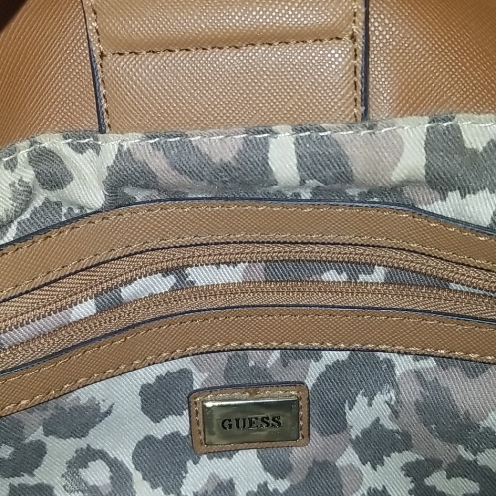 Vintage Guess  Large Handbag - Picture 10 of 10